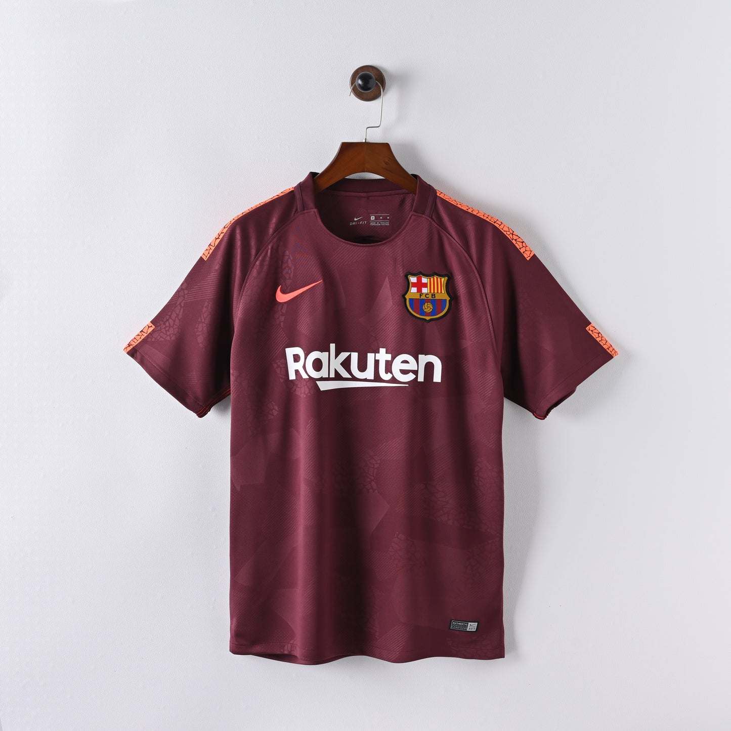 Barcelona Retro 17/18