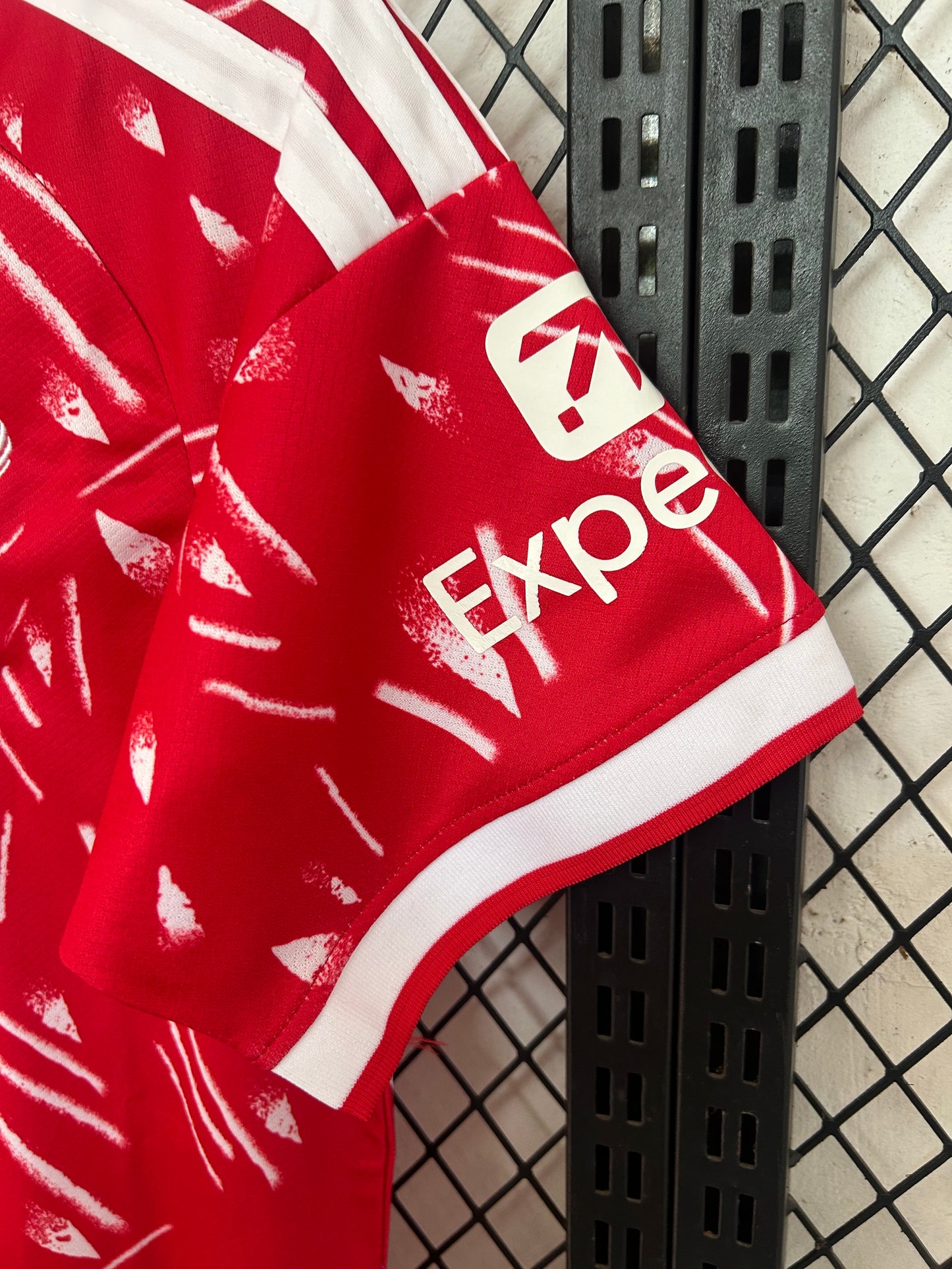 26/27 Liverpool Home