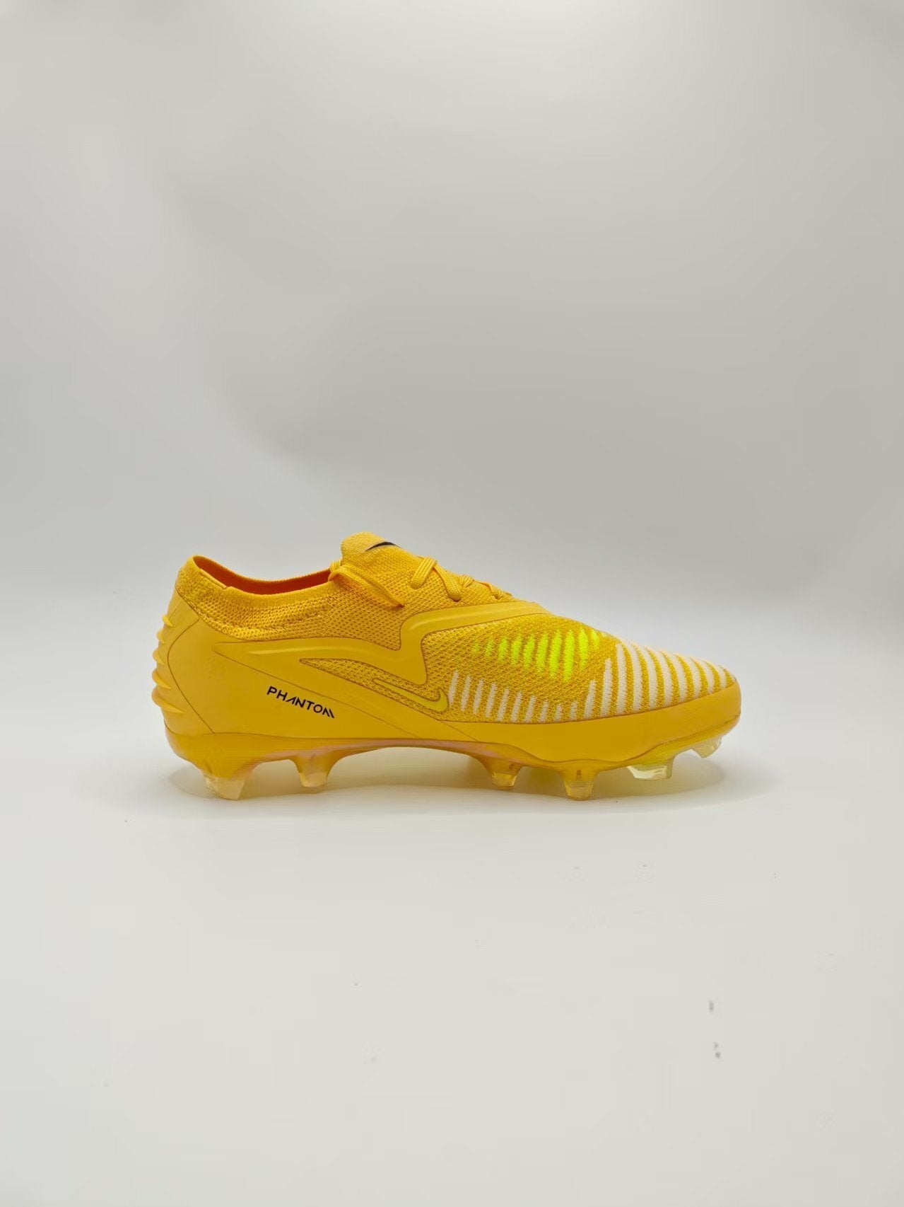 Nike Phantom 6
