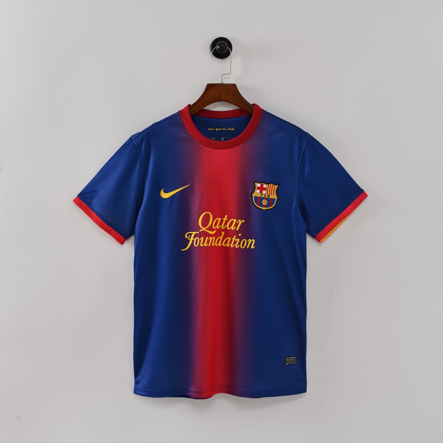 Barcelona Retro 12/13