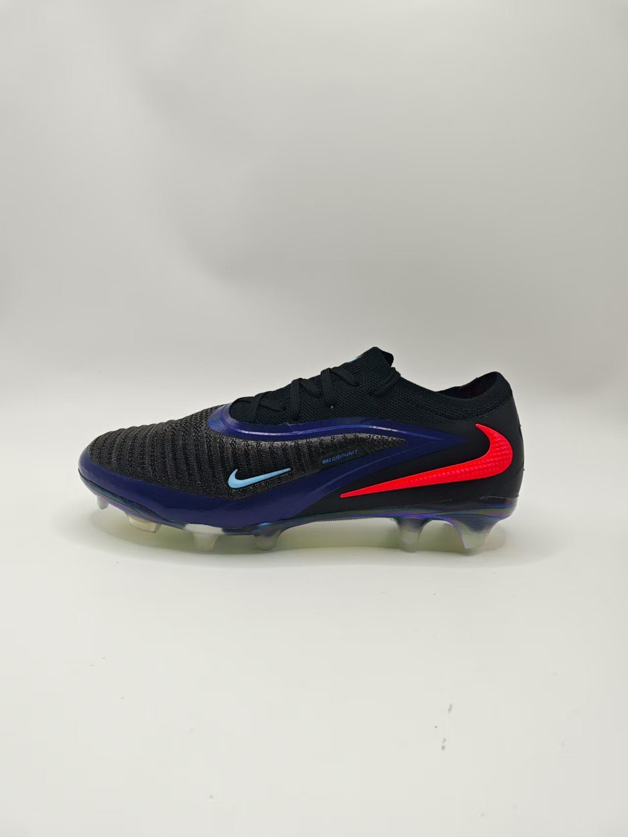Nike Phantom 6