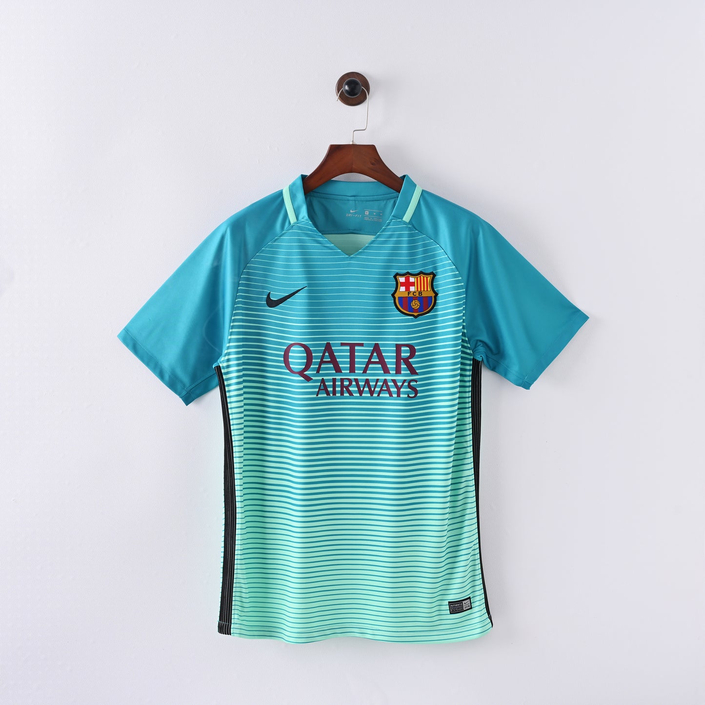 Barcelona Retro 16/17