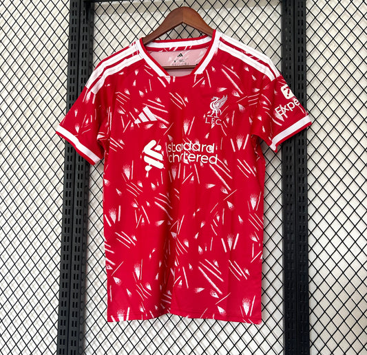 26/27 Liverpool Home