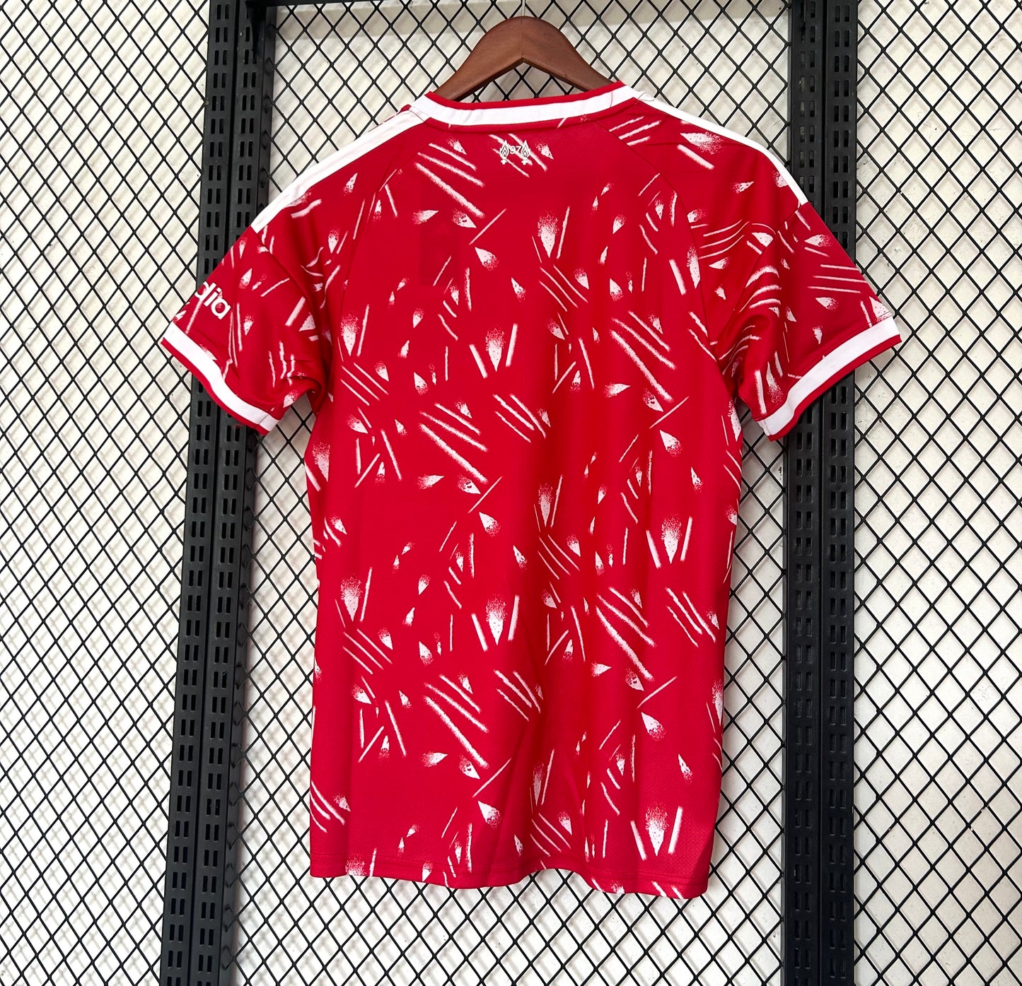 26/27 Liverpool Home